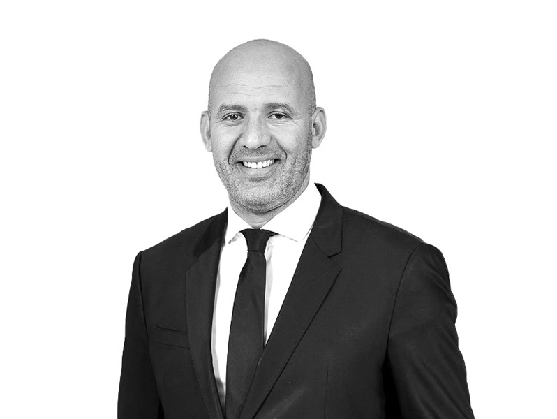 Mohamed OULKHOUIR Associé